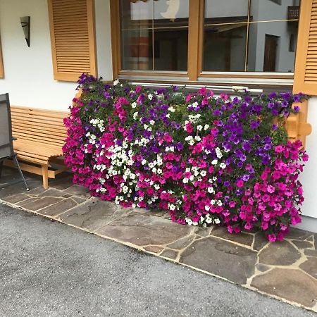 Gaestehaus Wanker Ehrwald Ngoại thất bức ảnh